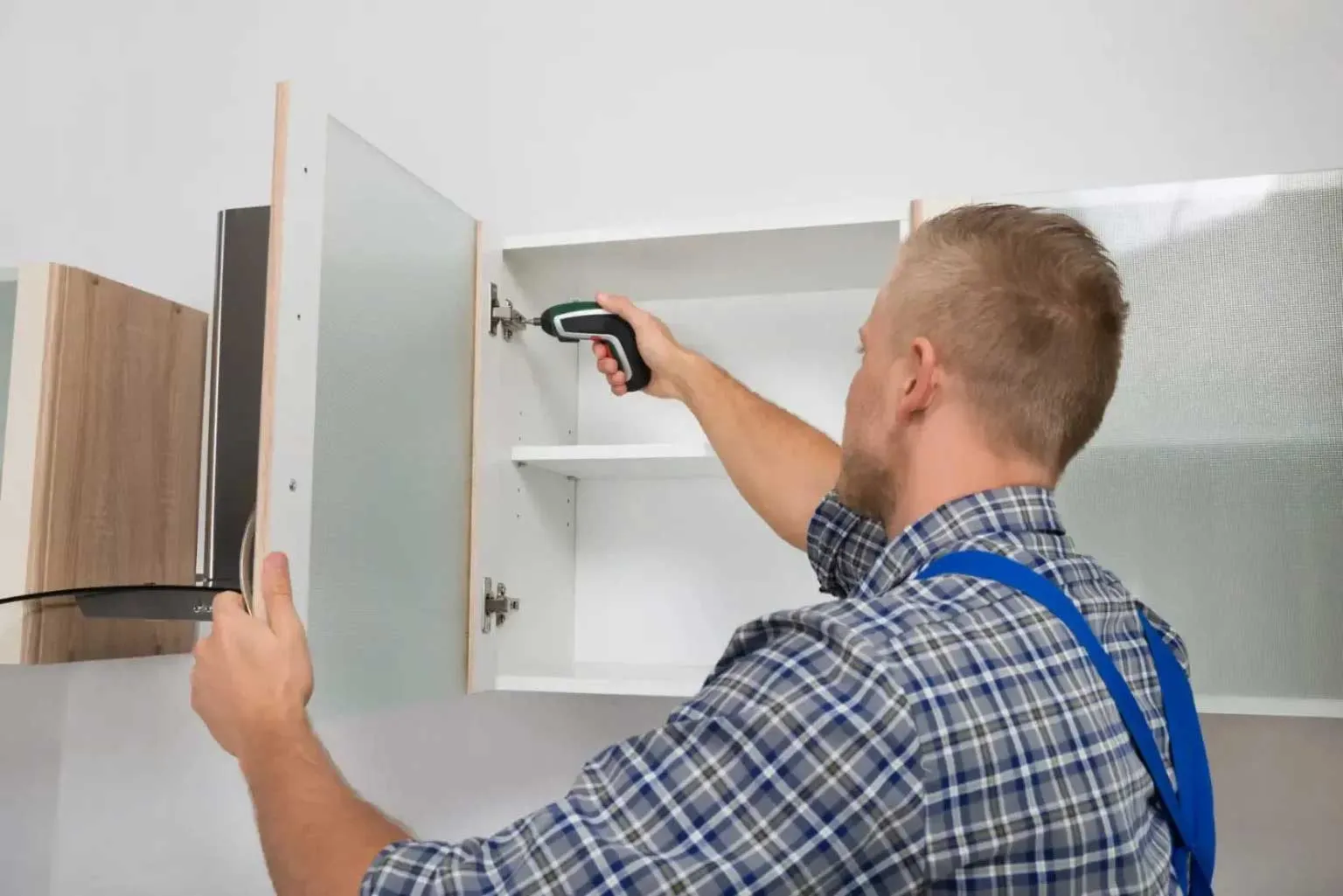 Installation process, cabinet IQ