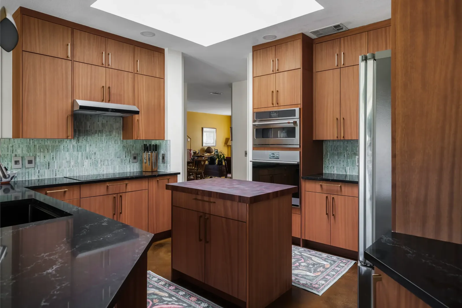 Professional Countertop Installation in Denver: What to Expect with Cabinet IQ
