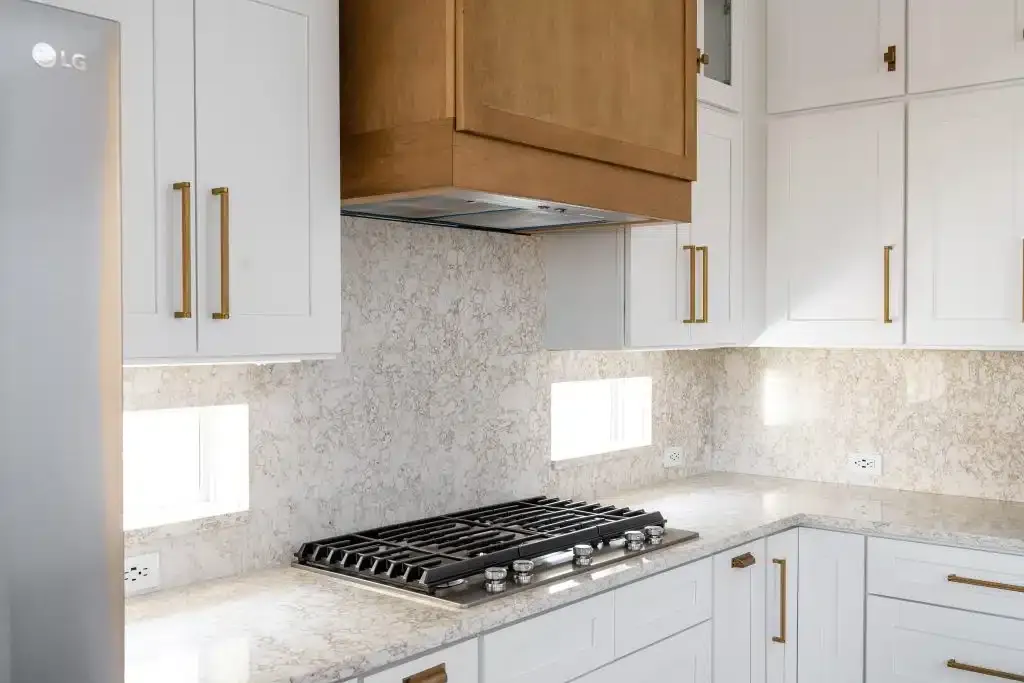 modern white kitchen Cabinet IQ