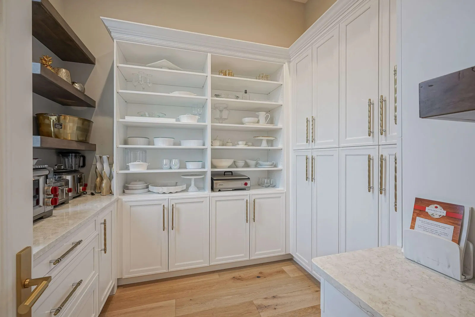 Kitchen Storage Design