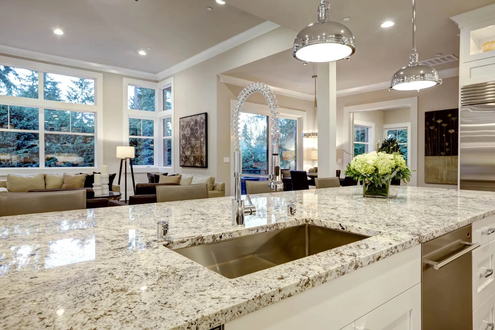 Quartz vs Granite Which Countertop Material Is Better for Your Lifestyle