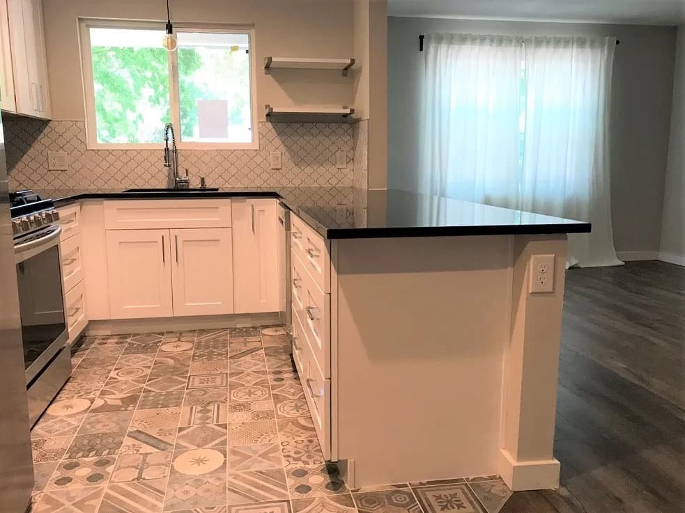 Transform Your ADU With the Perfect Mini Kitchen Design