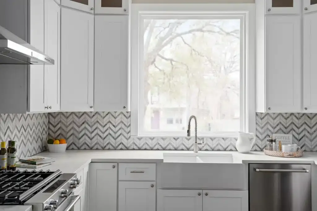 farmhouse chic kitchen Cabinet IQ