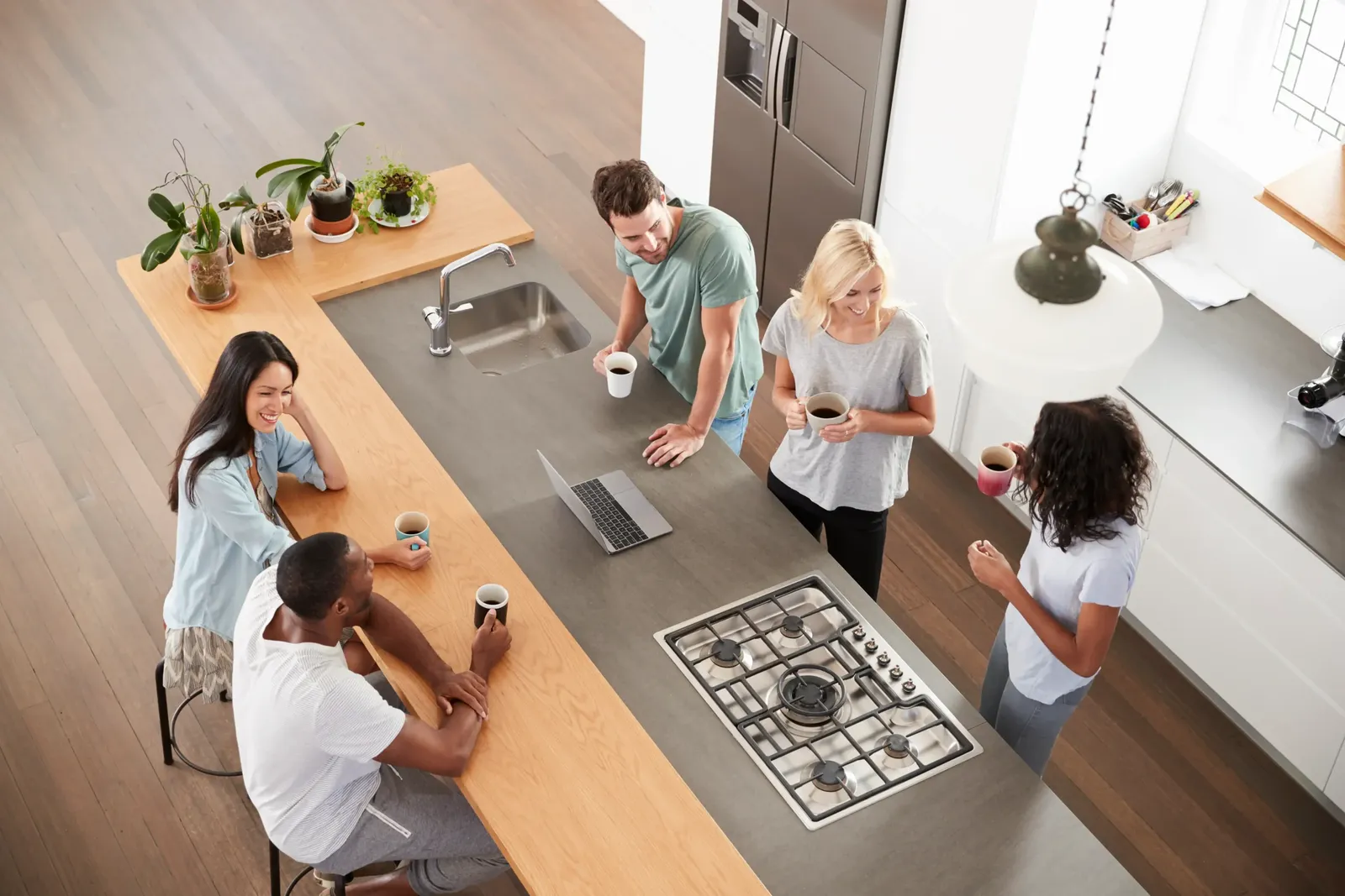 How to Choose Countertops for Your Custom Cabinets