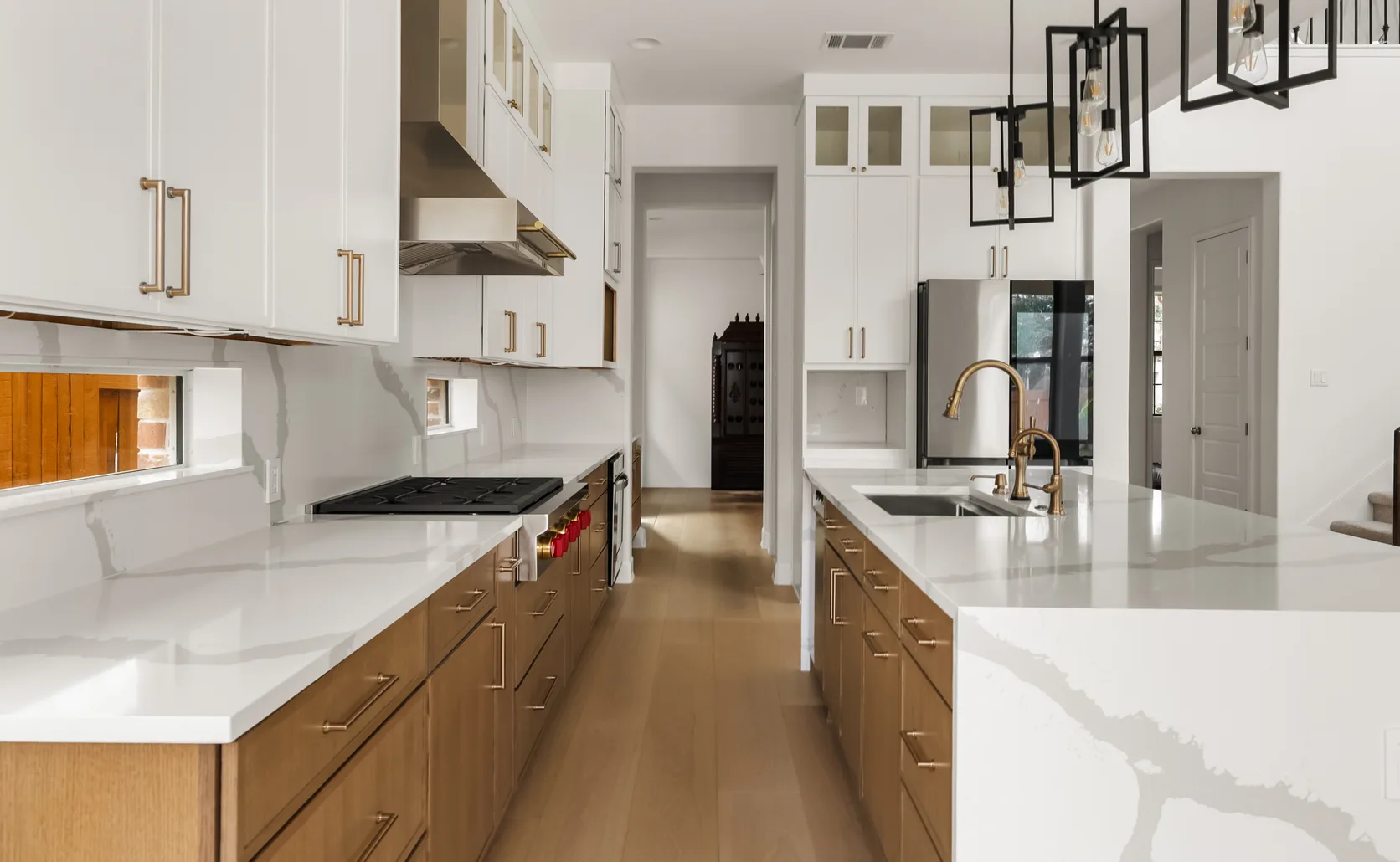 Black Gold Bend Residence project photo 2