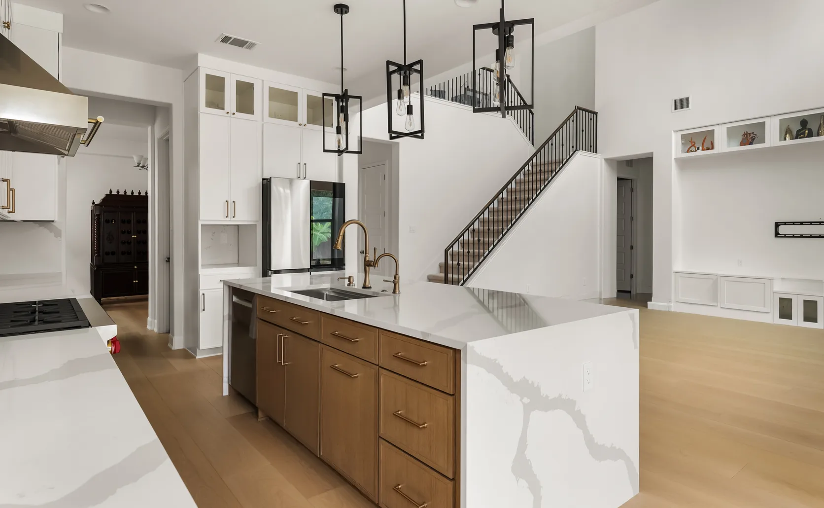 Black Gold Bend Residence project photo 3