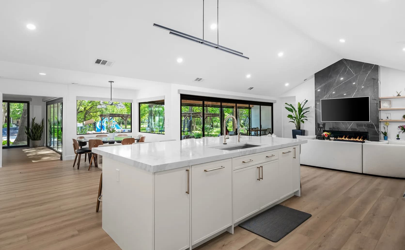 McNeil Dr Residence project photo 2