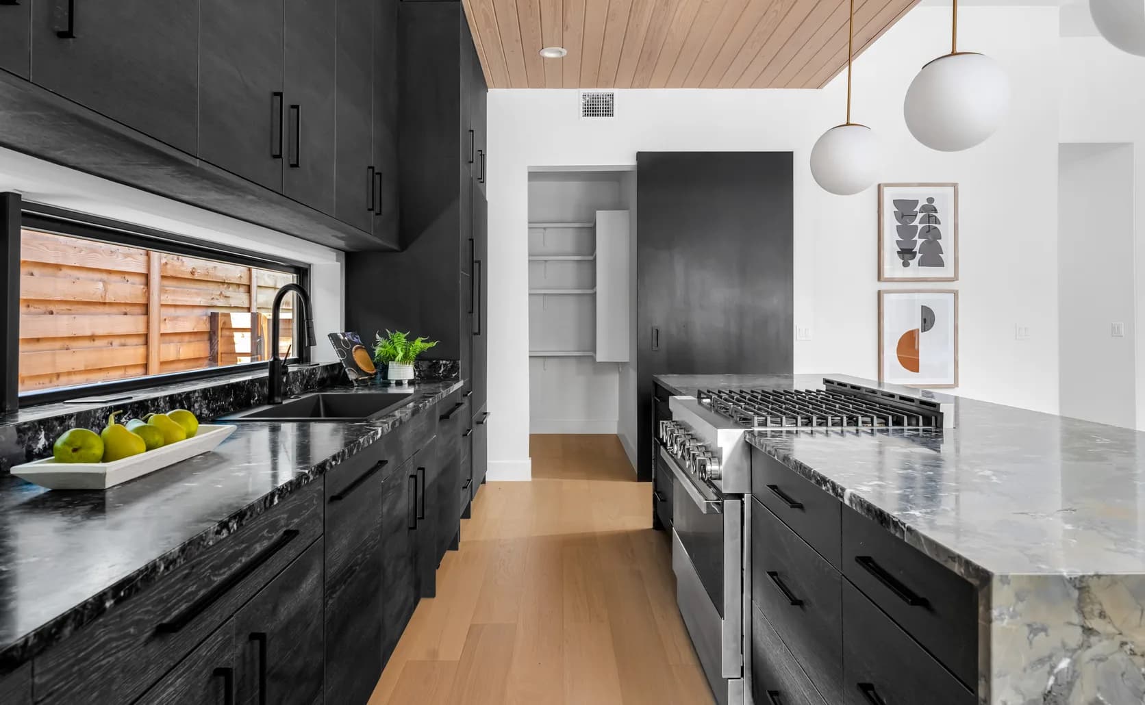 Southern Oaks Residence project photo 4