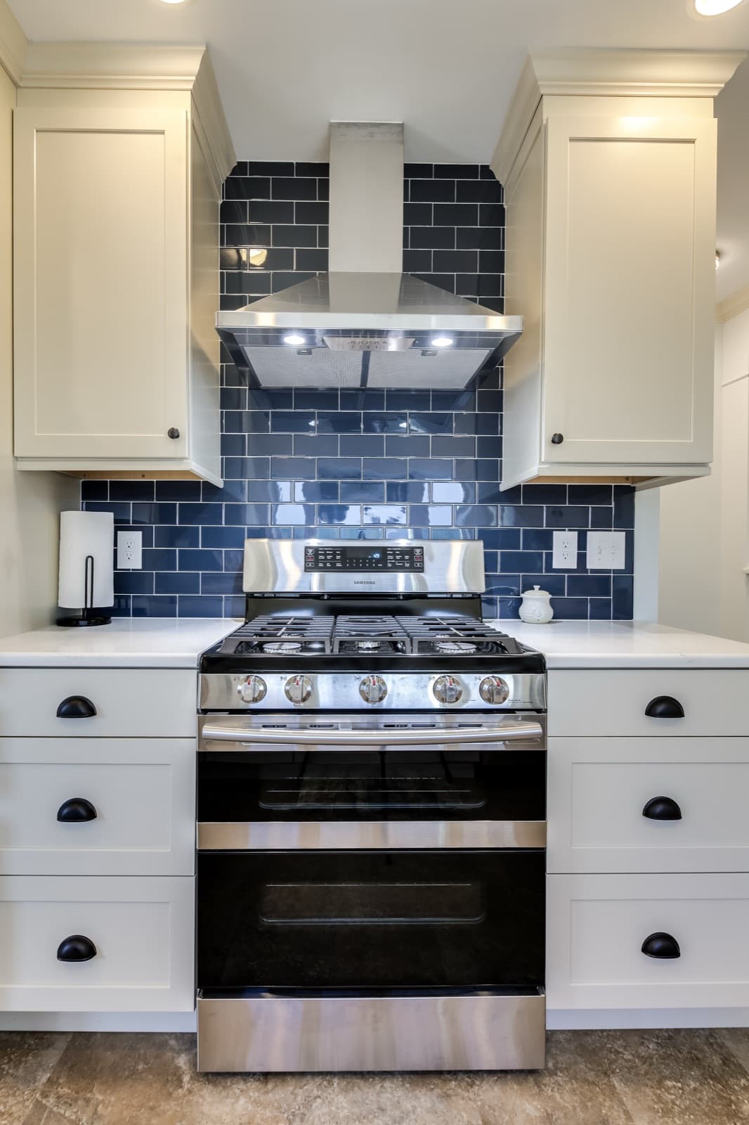 Charing Cross Road kitchen remodel photo 1