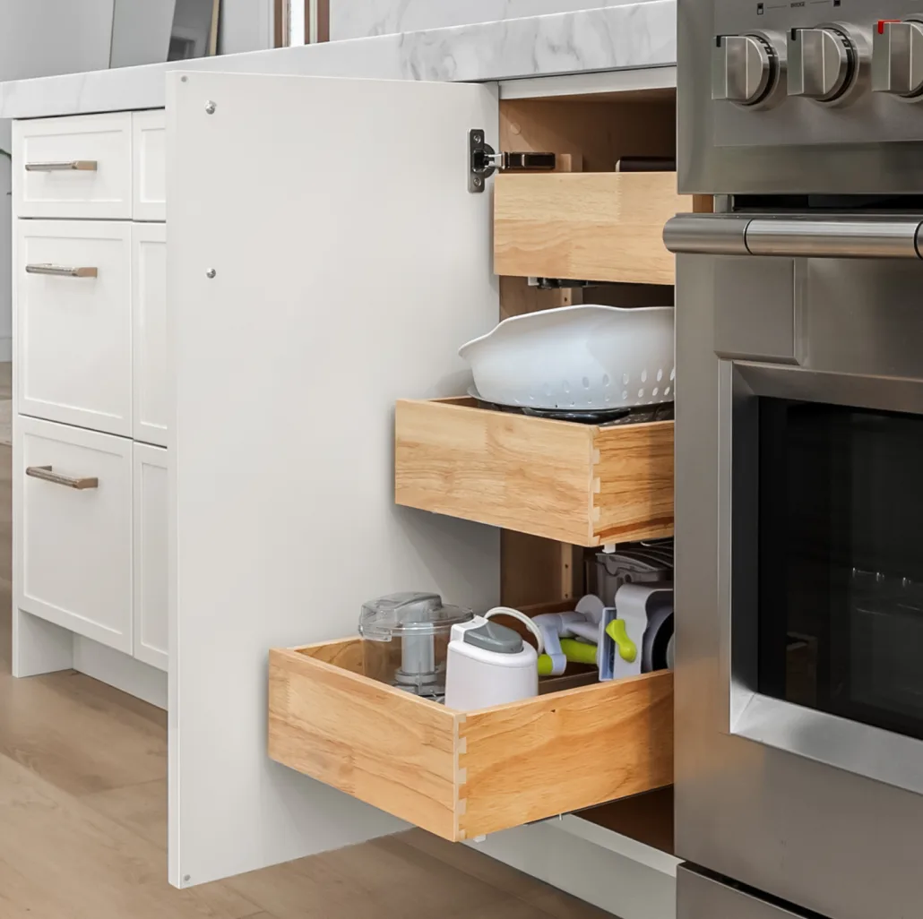 Pull-Out Shelving