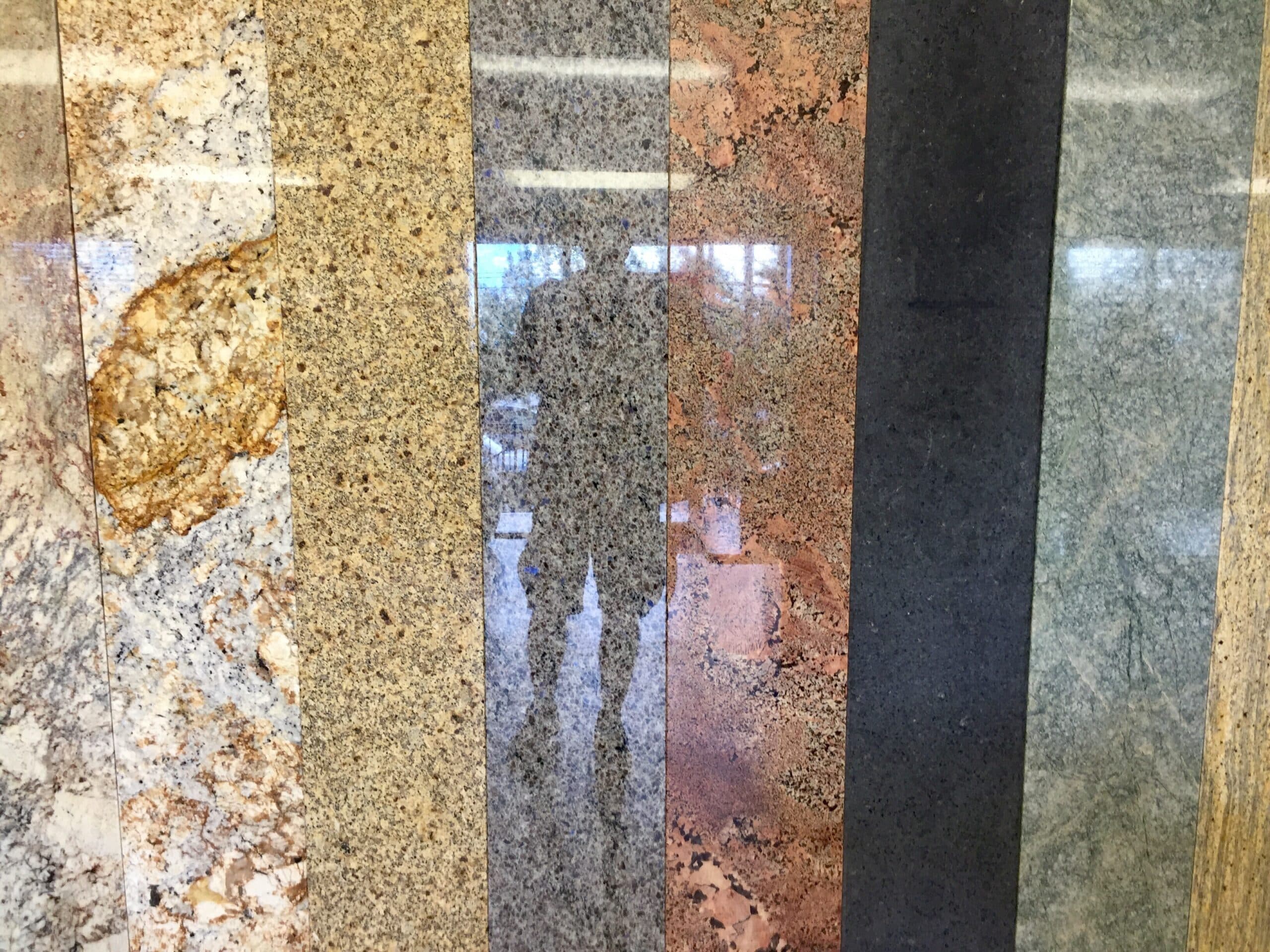 Granite Countertops in Tampa: What to Look for When Choosing Your Slab