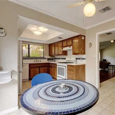 traditional square raised cabinet doors, Cabinet IQ