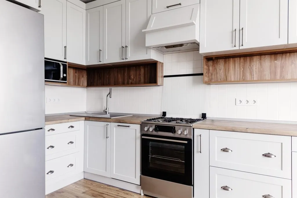 How to Choose the Best Cabinet Layout for Your Kitchen