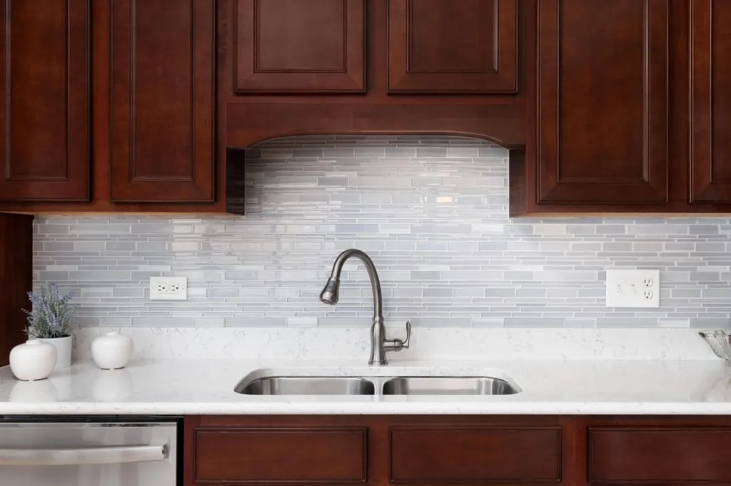 How to Pair Cabinets with Countertops for a Cohesive Look