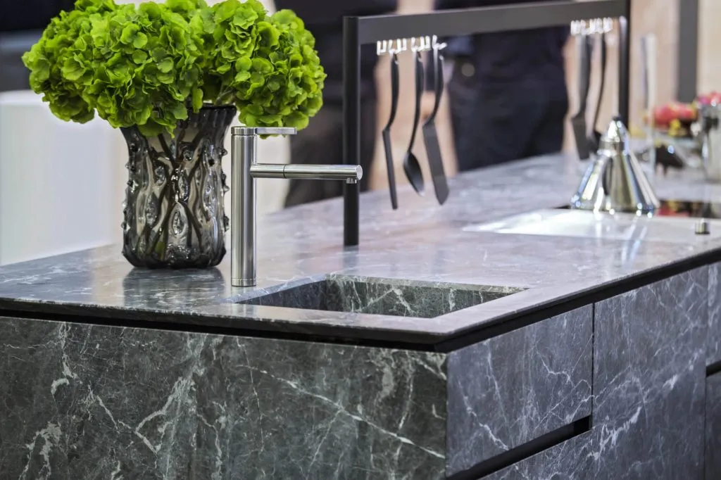 Quartz vs Granite Which Countertop Material Is Better for Your Lifestyle