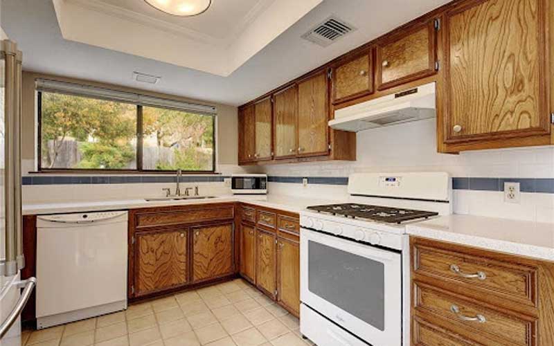 traditional square raised cabinet doors, Cabinet IQ