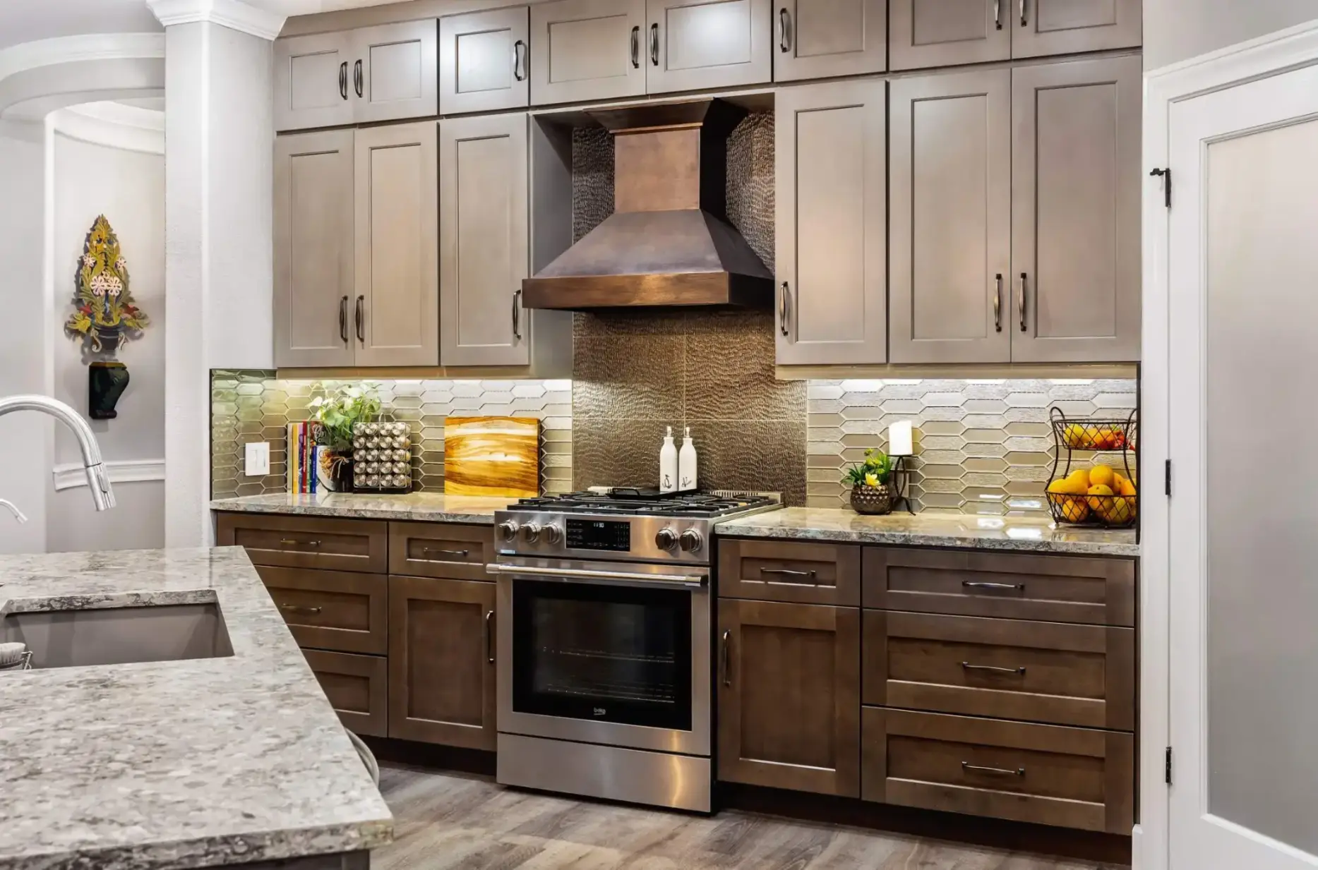 mixed metals cabinet iq