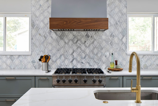 Cabinet IQ, cabinet wood