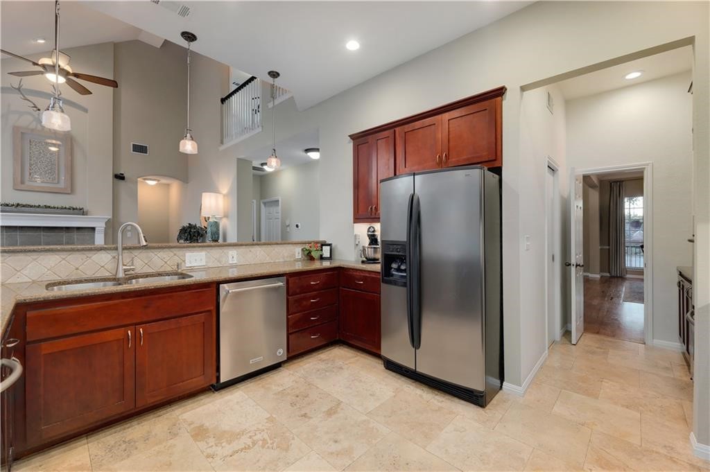 Clients kitchen before our transformation, Cabinet IQ