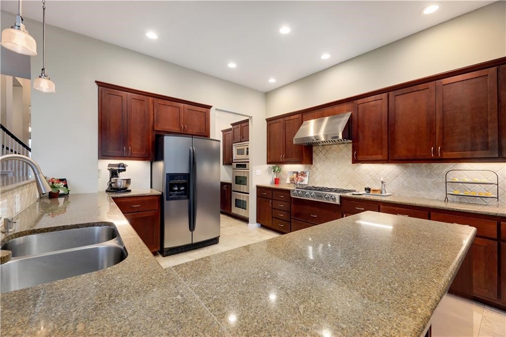 The old kitchen of new parents, Cabinet IQ
